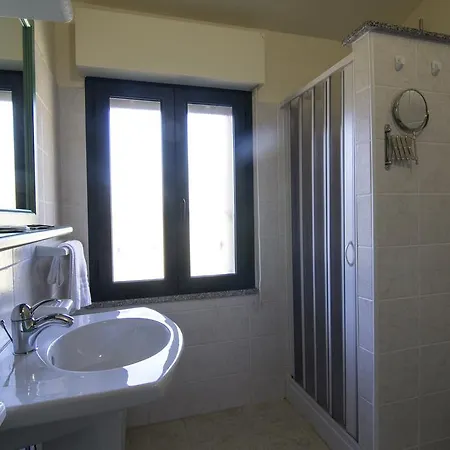 Κατάλυμα σε φάρμα Sa Rocca *