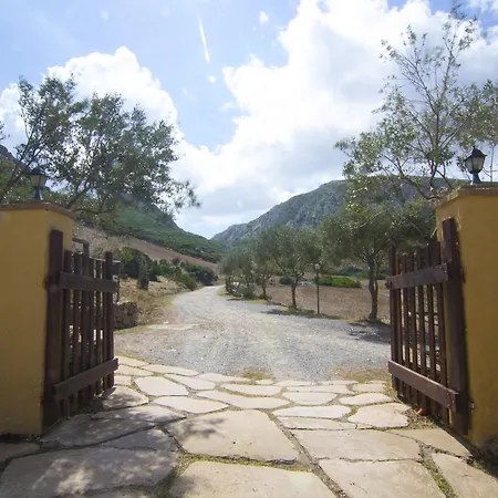 Sa Rocca Feriegård *